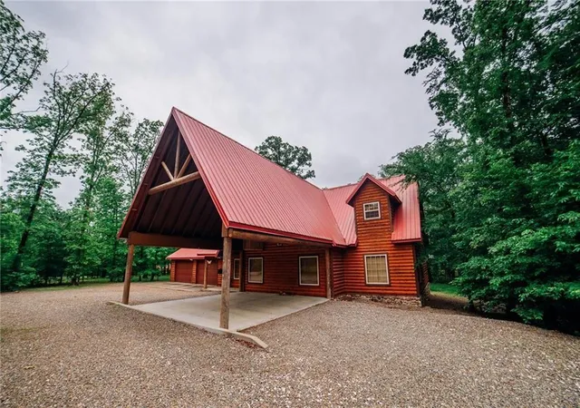 Photo 1 of Single family home for sale at 11 Drift Cast Rd, Broken Bow, OK 74728 | MLS# 1189255 | Listing updated on 2025-09-03