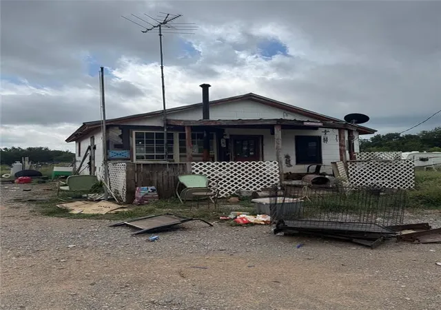 Photo 1 of Single family home for sale at 24934 E County Road 1550, Maysville, OK 73057 | MLS# 1189366 | Listing updated on 2026-01-19