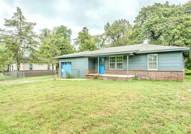 Photo 2 of Single family home for sale at 4808 Able St, Spencer, OK 73084 | MLS# 1189591 | Listing updated on 2025-10-24