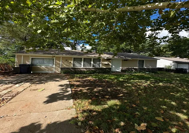 Homes for sale in Oklahoma City, OK | 717 Sw 56th St, Oklahoma City, OK 73109 | MLS# 1189899
