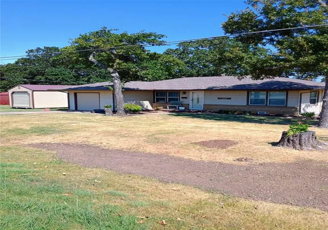 1st image of 2112 Wrangler Blvd, Seminole, OK 74868 | MLS# 1189962