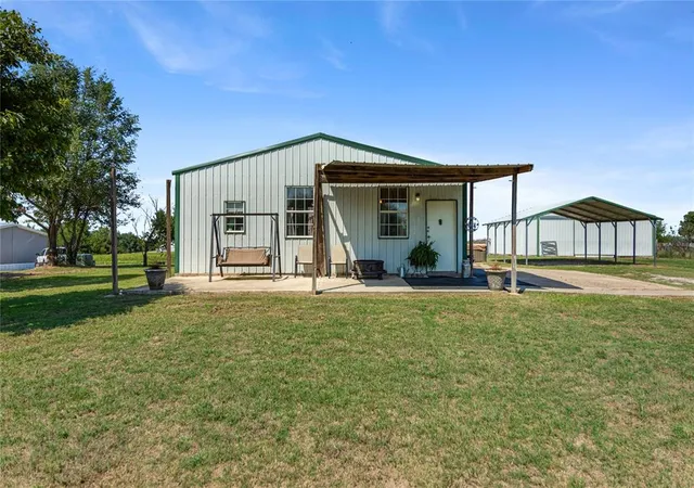 3rd image of 16925 W Wilshire Blvd, Yukon, OK 73099 | MLS# 1189999