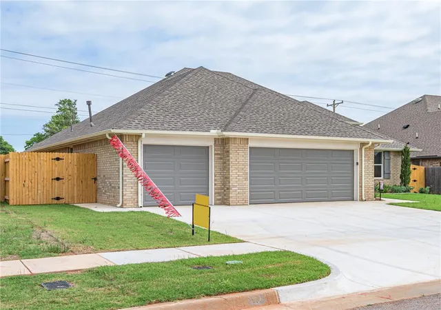 Homes for sale in Mustang, OK | 12125 Sw 45Th Ter, Mustang, OK 73064 | MLS# 1190075