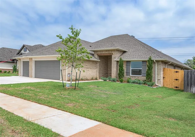 Homes for sale in Mustang, OK | 12125 Sw 45Th Ter, Mustang, OK 73064 | MLS# 1190075