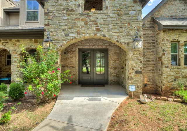 1st image of 3910 Sienna Rdg, Newcastle, OK 73065 | MLS# 1190129