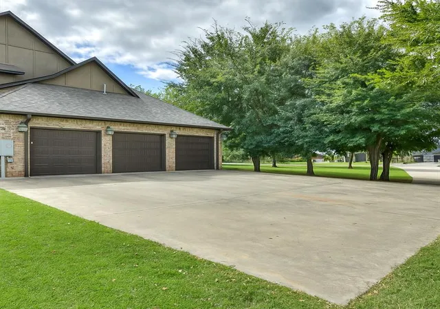 28th image of 3910 Sienna Rdg, Newcastle, OK 73065 | MLS# 1190129