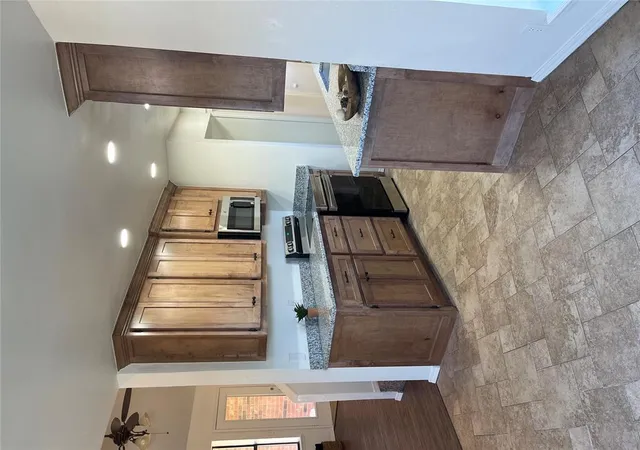 5th image of 3324 Ash Ln, Norman, OK 73072 | MLS# 1190407