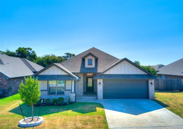 1st image of 14008 Hamlet Way, Piedmont, OK 73078 | MLS# 1190474