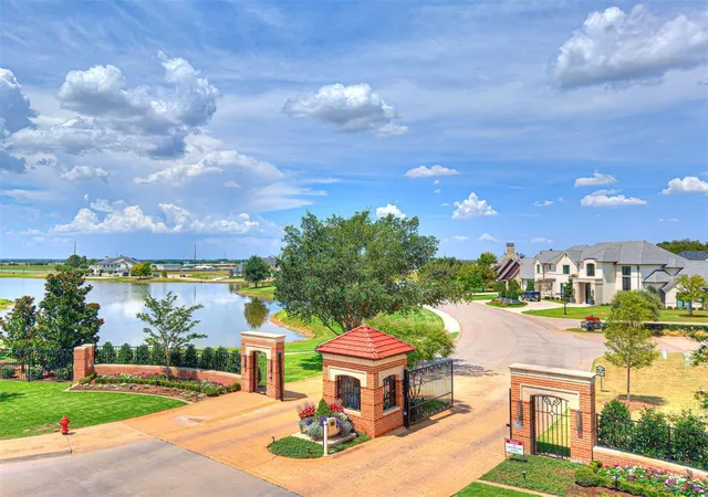2nd image of 2616 Brixton Dr, Norman, OK 73072 | MLS# 1190554