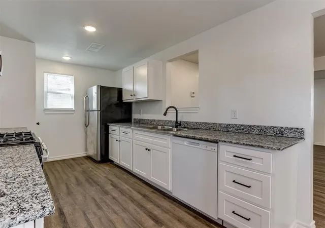 Homes for sale in Oklahoma City, OK | 2400 Nw 21St St, Oklahoma City, OK 73107 | MLS# 1190784