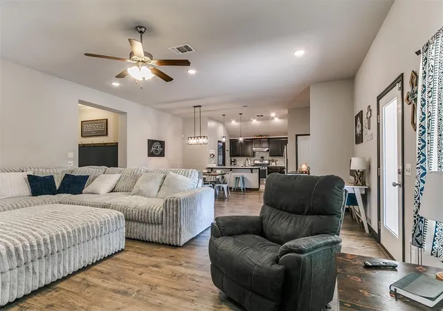 4th image of 12494 Native Hill Dr, Choctaw, OK 73020 | MLS# 1190870