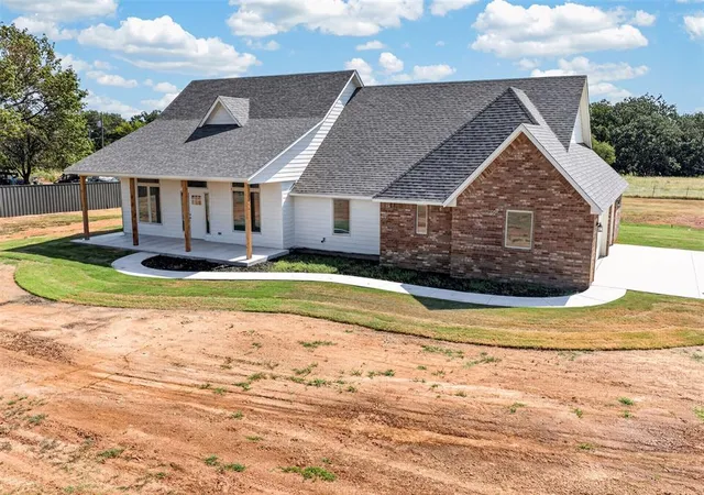 1st image of 9676 Bryan Rd, Meeker, OK 74855 | MLS# 1190940