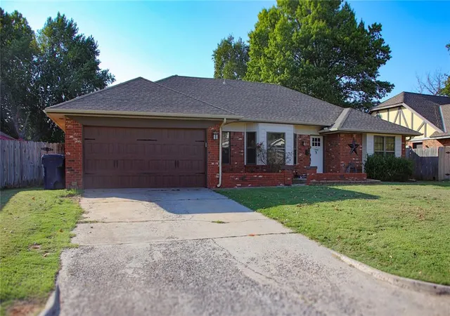 1st image of 2105 Bonnycastle Ln, Yukon, OK 73099 | MLS# 1191060