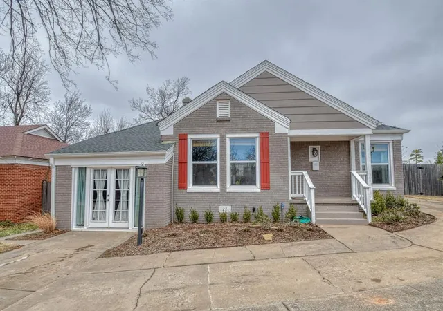 Photo 1 of Single family home for sale at 1101 Marlboro Ln, Nichols Hills, OK 73116 | MLS# 1191069 | Listing updated on 2026-01-16