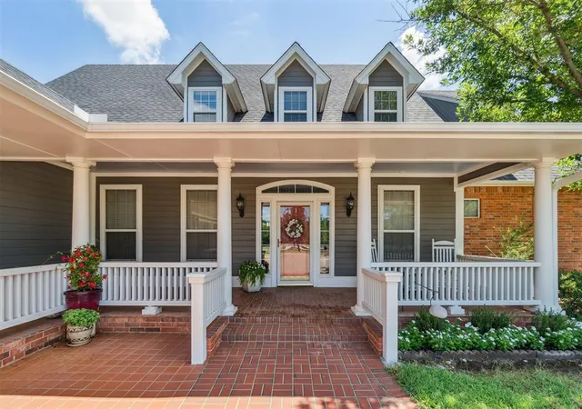 3rd image of 614 Little River Rd, Norman, OK 73071 | MLS# 1191084