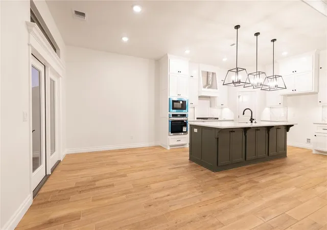 3rd image of 3104 Flycatcher Ln, Yukon, OK 73099 | MLS# 1191117