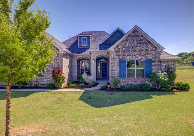 2nd image of 3341 Montilla Ridge Dr, Norman, OK 73071 | MLS# 1191153