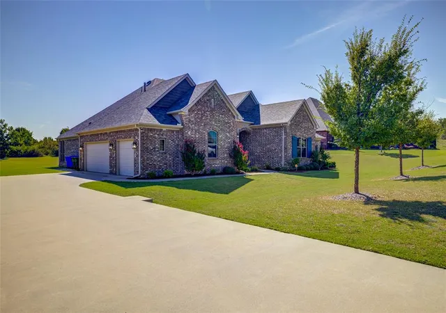 3rd image of 3341 Montilla Ridge Dr, Norman, OK 73071 | MLS# 1191153