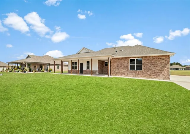 Photo 50 of Single family home for sale at 112 Olde Mill Rd, Jones, OK 73049 | MLS# 1191294 | Listing updated on 2025-11-16
