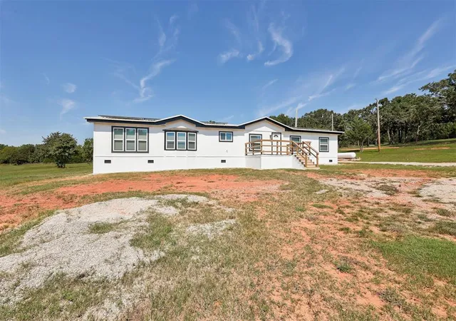 4th image of 12201 Tamewood Dr, Mcloud, OK 74851 | MLS# 1191395