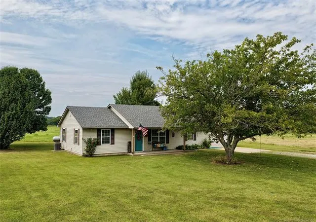 3rd image of 118188 S 4110 Rd, Eufaula, OK 74432 | MLS# 1191449