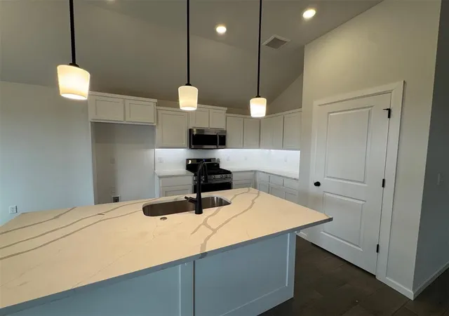 3rd image of 2711 Turtle Way, Oklahoma City, OK 73130 | MLS# 1191584