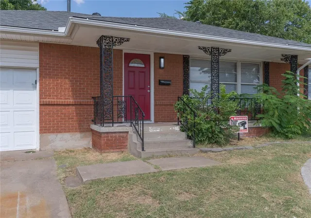 4th image of 305 W Coe Dr, Oklahoma City, OK 73110 | MLS# 1191658