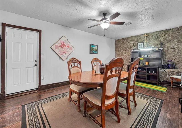 Homes for sale in Elk City, OK | 101 Maple St, Elk City, OK 73644 | MLS# 1191686