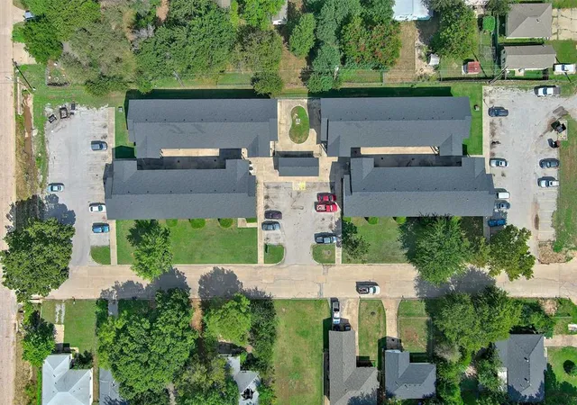 2nd image of 1309 Nw Baldwin Ave, Lawton, OK 73507 | MLS# 1191789