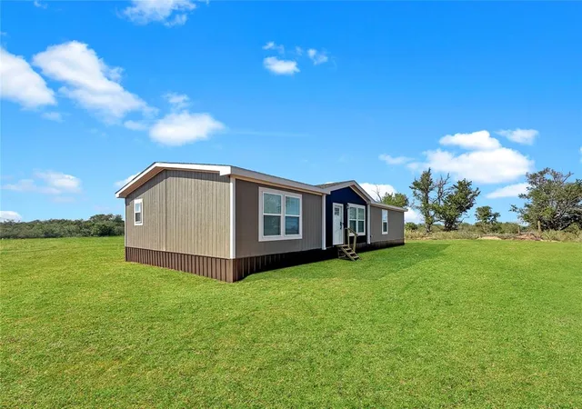 Photo 3 of Single family home for sale at 12327 N 1890 Road, Sayre, OK 73662 | MLS# 1191960 | Listing updated on 2026-10-12