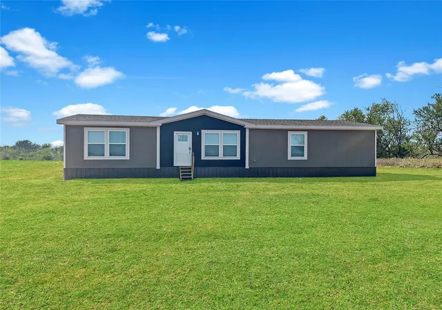 Photo 3 of Single family home for sale at 12327 N 1890 Road, Sayre, OK 73662 | MLS# 1191960 | Listing updated on 2026-10-12