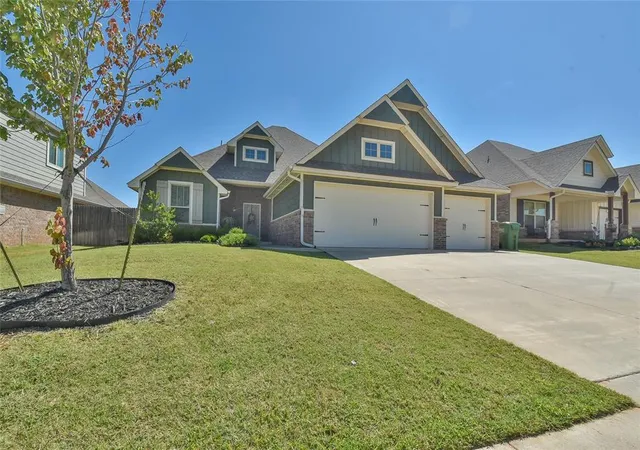1st image of 613 Side Track Rd, Yukon, OK 73099 | MLS# 1192038