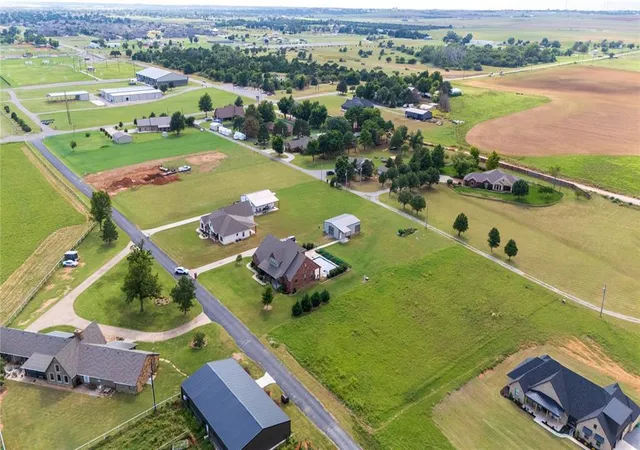 4th image of N 2425 Rd, Weatherford, OK 73096 | MLS# 1192170