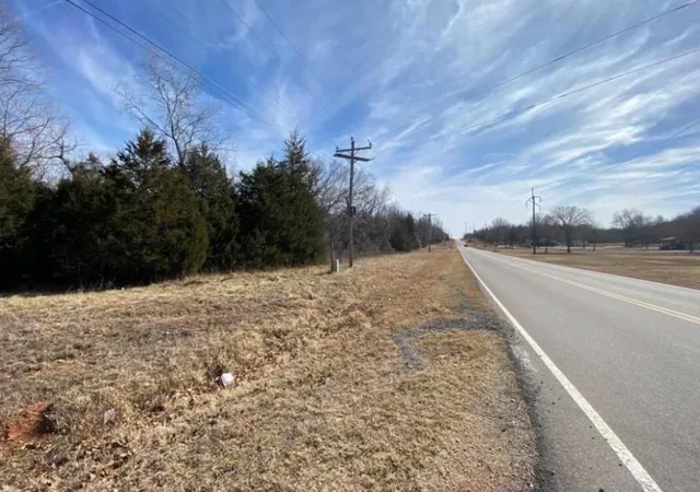 Photo 4 of Land for sale at Lot 7 Post Oak Rd, Noble, OK 73068 | MLS# 1192348 | Listing updated on 2026-08-14