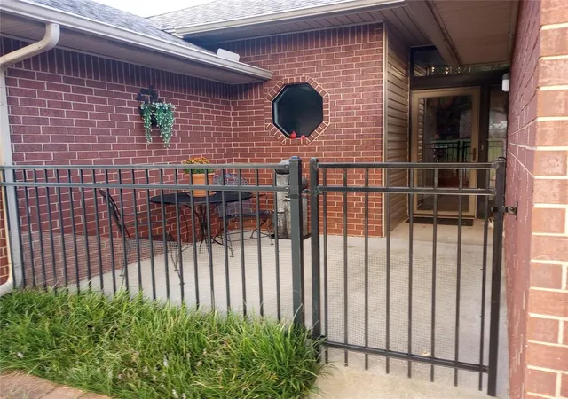 2nd image of 2122 Oakridge Dr, Purcell, OK 73080 | MLS# 1193141