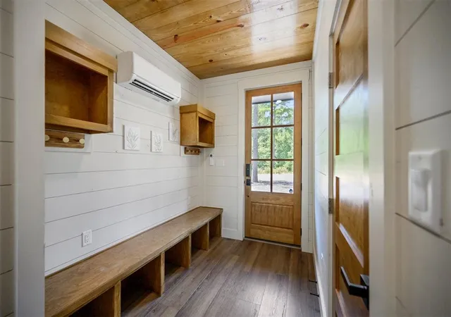 Photo 3 of Single family home for sale at 104 Prickly Pine Trl, Broken Bow, OK 74728 | MLS# 1193426 | Listing updated on 2026-08-26