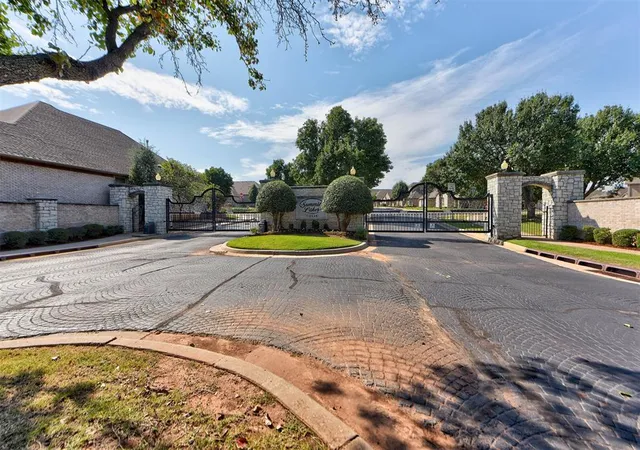 46th image of 214 Boulevard Du Lac, Norman, OK 73071 | MLS# 1193561