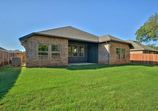 36th image of 807 Azalea Farms Rd, Noble, OK 73068 | MLS# 1193609