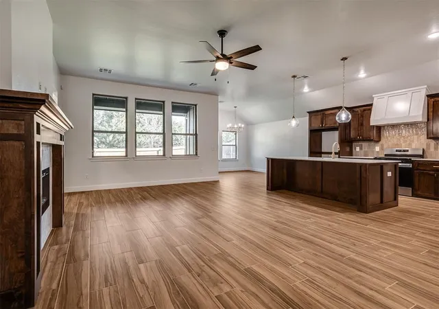 image of 807 Azalea Farms Rd, Noble, OK 73068 | MLS# 1193609