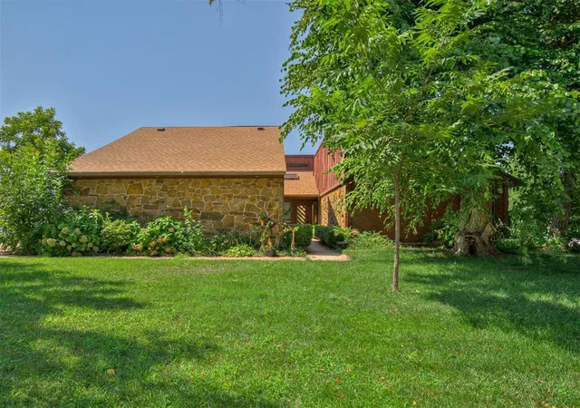 5th image of 3142 Rock Ridge Pl, Oklahoma City, OK 73120 | MLS# 1193678