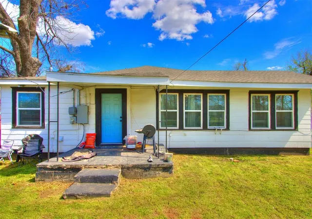 Homes for sale in Oklahoma City, OK | 1317 N Wisconsin Ave, Oklahoma City, OK 73117 | MLS# 1194072
