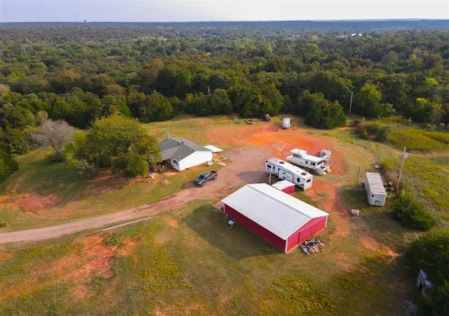 3rd image of 5560 Ne 156Th Ave, Newalla, OK 74857 | MLS# 1194149