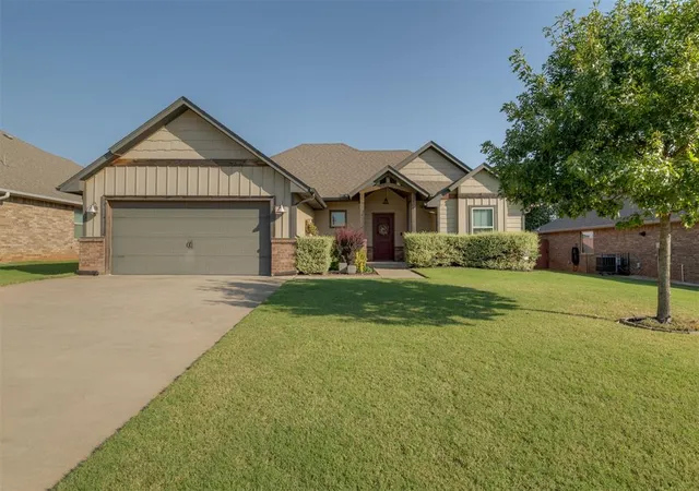 2nd image of 2401 E Pinric Ter, Mustang, OK 73064 | MLS# 1194177