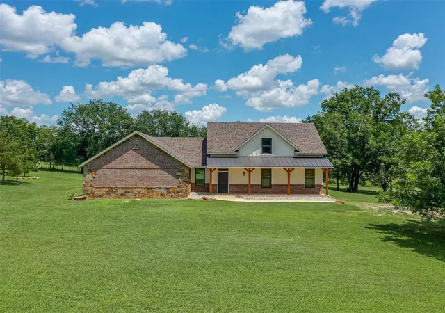 Homes for sale in Stillwater, OK | 29490 County Road 180 Road, Stillwater, OK 74075 | MLS# 1194280