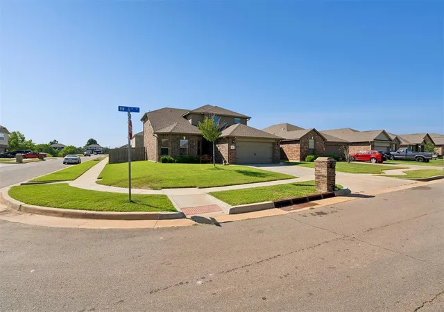 3rd image of 820 Nw 5Th St, Newcastle, OK 73065 | MLS# 1194303