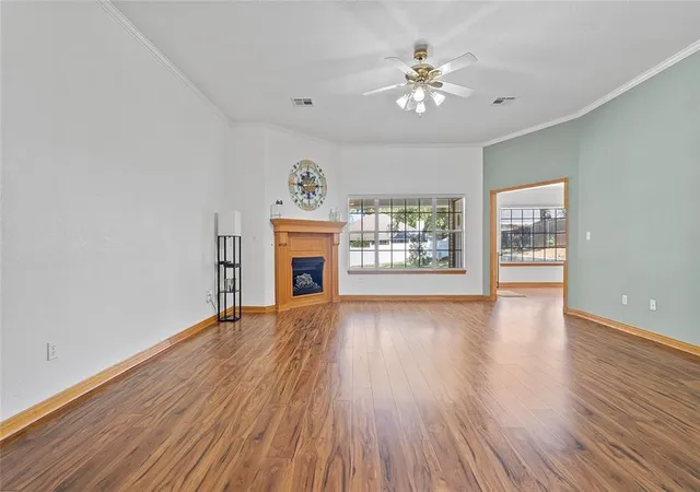 Photo 5 of Single Family Residence at 307 Bowling Dr, Pauls Valley, OK 73075 | MLS# 1194516 |  | Sold on 2026-01-30