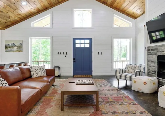 3rd image of 237 Bear Cedar Trl, Broken Bow, OK 74728 | MLS# 1194847
