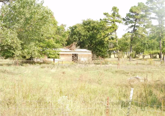 Photo 3 of Sale Pending at 2317 W Keens Dr, Mustang, OK 73064 | MLS# 1194903 | Listing updated on 2026-08-16
