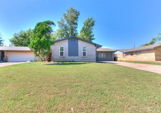 2nd image of 1601 Mcgregor Dr, Oklahoma City, OK 73130 | MLS# 1194953