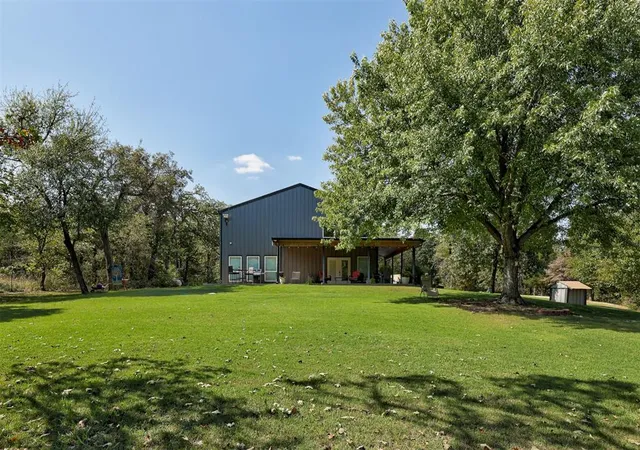 4th image of 13001 R Rd, Edmond, OK 73034 | MLS# 1195044